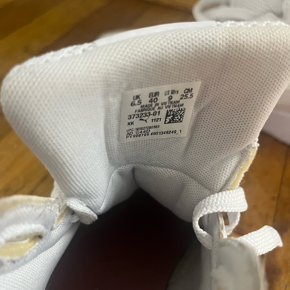 Puma Kids White High-Top Sneakers with Textured Sole - Picture 3 of 4
